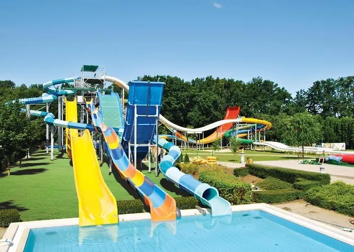 Fürdő Mobilházak * Sárvár